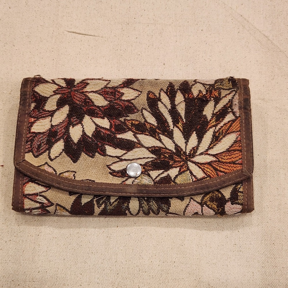 Danny K. Beverly Hills Tapestry Floral Wallet Organizer Clutch Purse Made in USA